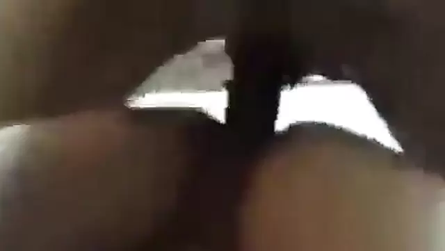 深深操着吉尔吉斯斯坦湿漉漉的小穴